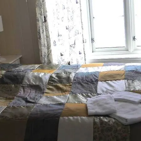 Jordbaerstova فالدال