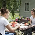 Bed & Breakfast Jordbaerstova